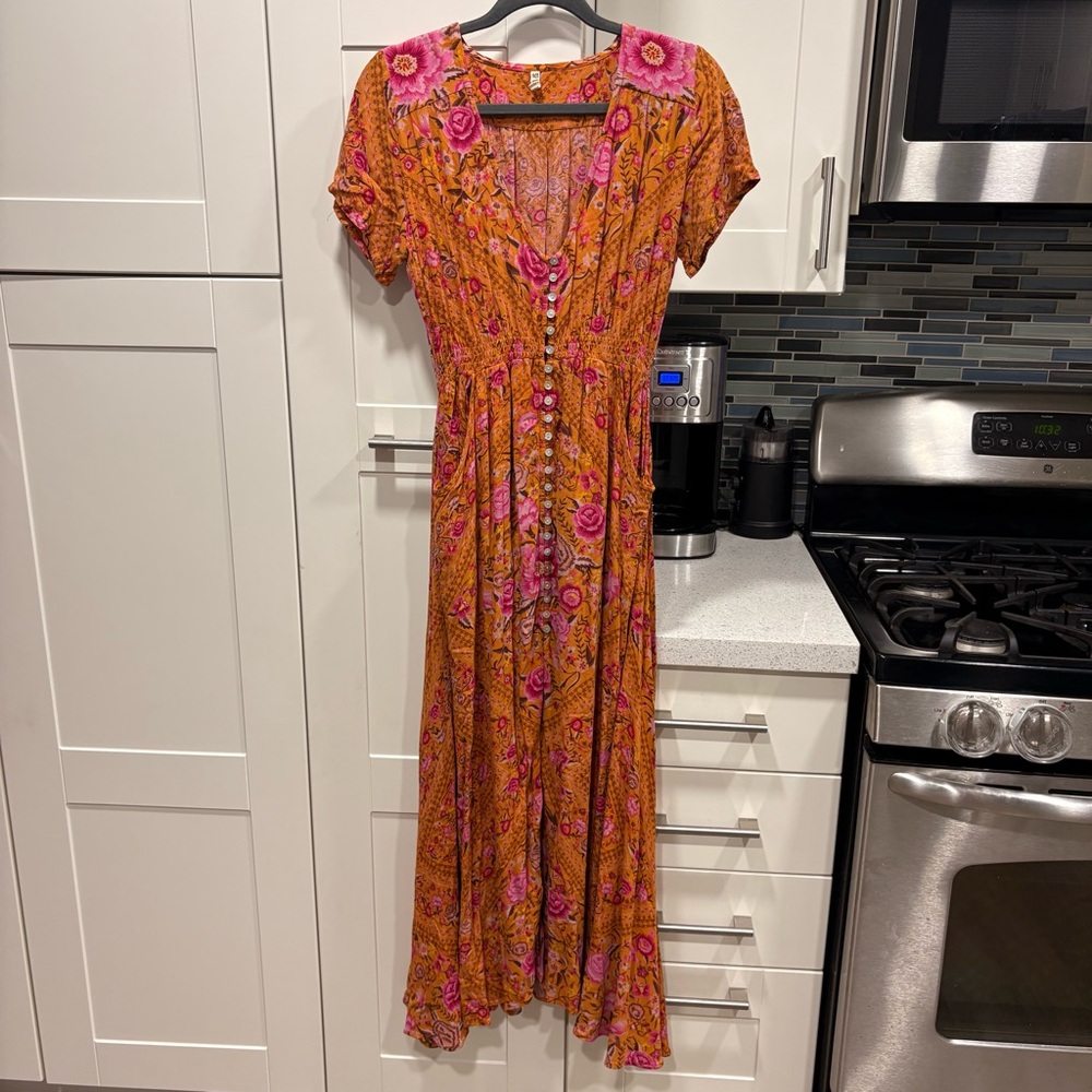 Spell *rare* Babushka gown in Amber - Picture 5 of 9